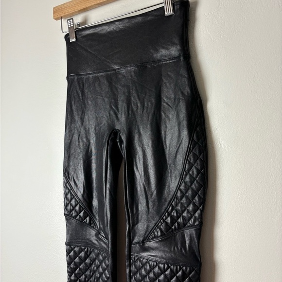 SPANX • Women’s Faux Leather Black Moto Quilted Leggings High Waisted Size Small - Picture 5 of 7